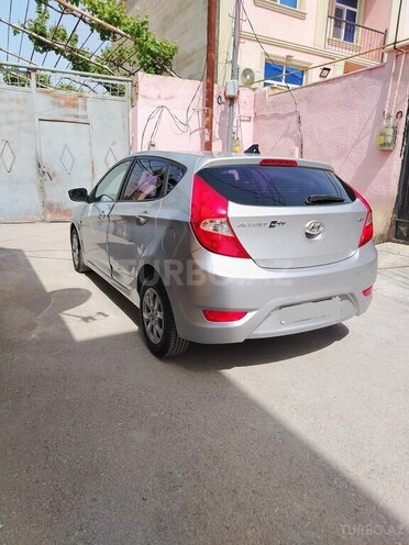 Hyundai Accent 2014, 215,000 km - 1.6 л - Bakı