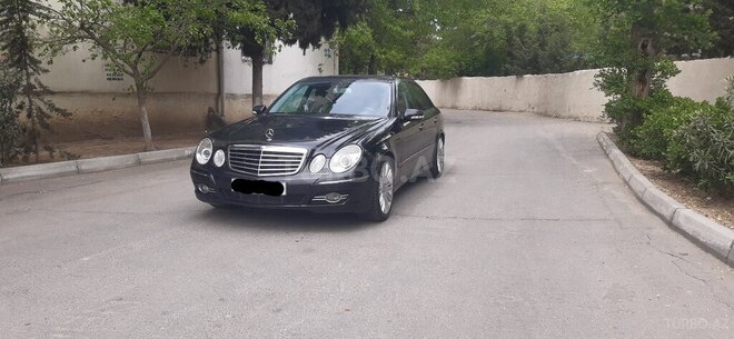 Mercedes E 350 2007, 290,000 km - 3.5 l - Bakı