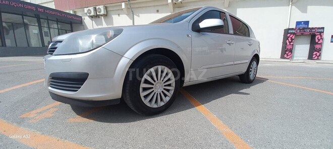 Opel Astra 2006, 167,000 km - 1.4 l - Bakı