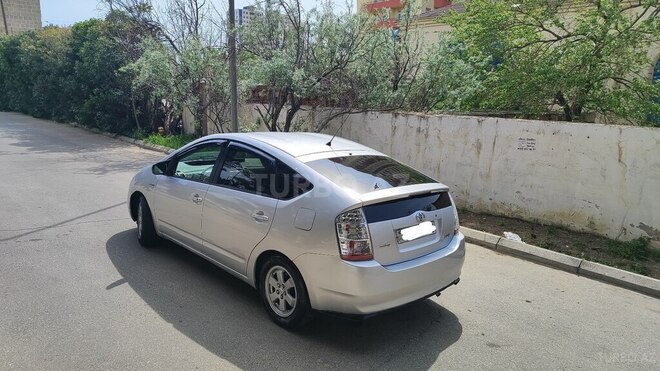 Toyota Prius 2007, 300,000 km - 1.5 л - Bakı