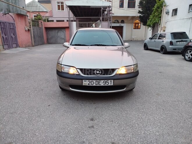 Opel Vectra 1998, 275,468 km - 1.8 л - Bakı