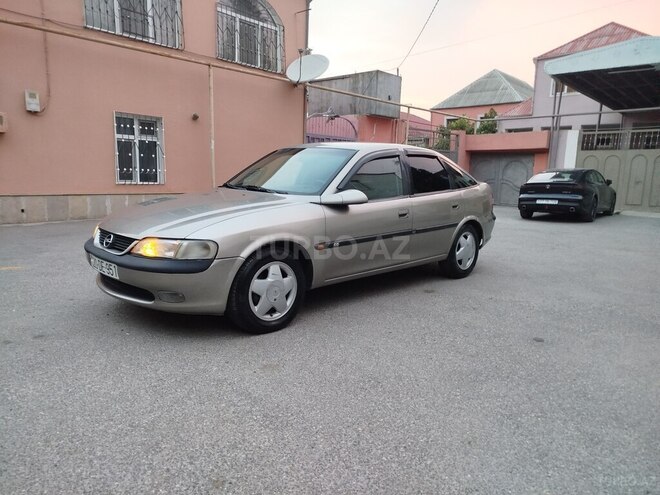 Opel Vectra 1998, 275,468 km - 1.8 л - Bakı