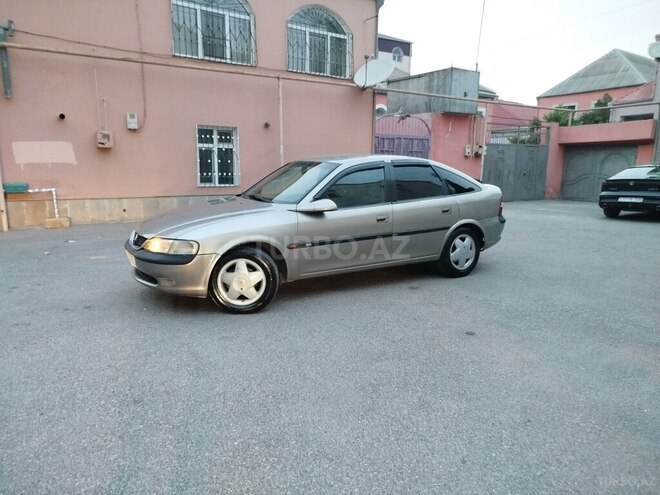 Opel Vectra 1998, 275,468 km - 1.8 л - Bakı