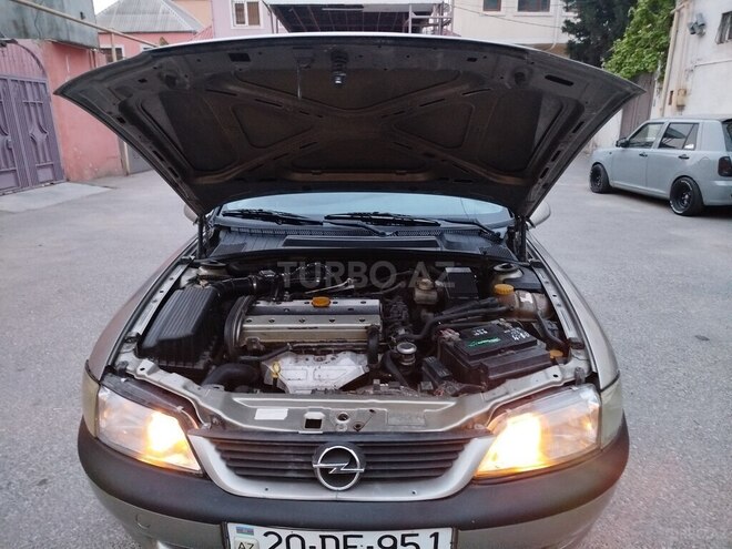 Opel Vectra 1998, 275,468 km - 1.8 л - Bakı