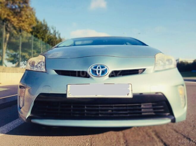 Toyota Prius 2014, 300,000 km - 1.8 l - Bakı