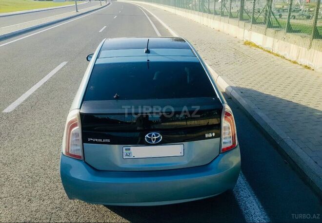 Toyota Prius 2014, 300,000 km - 1.8 l - Bakı