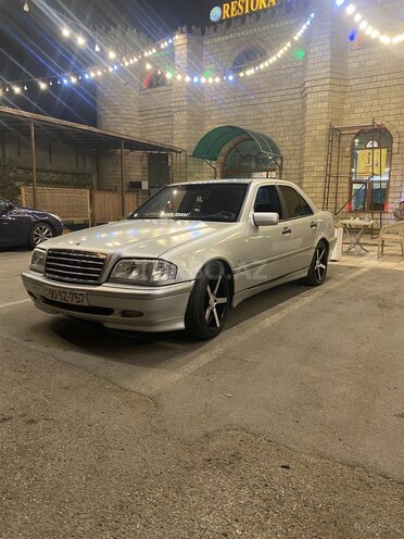 Mercedes C 180 1998, 213,000 km - 1.8 l - Bakı