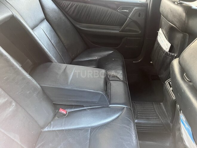Mercedes E 220 d 1998, 570,000 km - 2.2 l - Bakı