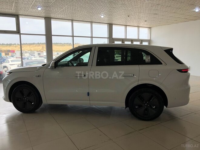Li Auto  2024, 0 km - 1.5 л - Bakı