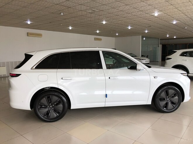 Li Auto  2024, 0 km - 1.5 л - Bakı