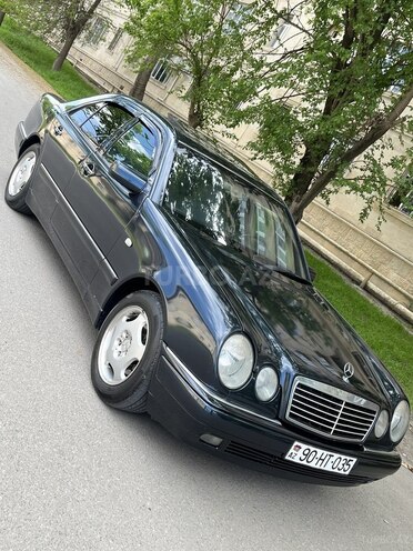 Mercedes E 230 1997, 227,713 km - 2.3 l - Qazax