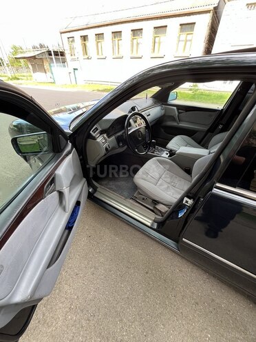 Mercedes E 230 1997, 227,713 km - 2.3 l - Qazax