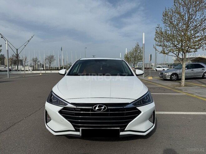 Hyundai Elantra 2019, 111,528 km - 2.0 л - Bakı