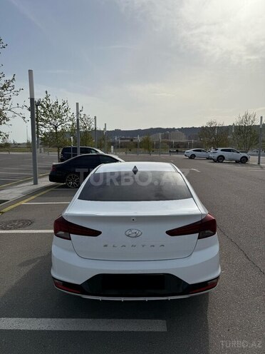 Hyundai Elantra 2019, 111,528 km - 2.0 л - Bakı