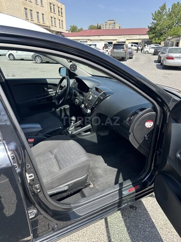 Kia Ceed 2011, 270,000 km - 1.6 l - Bakı