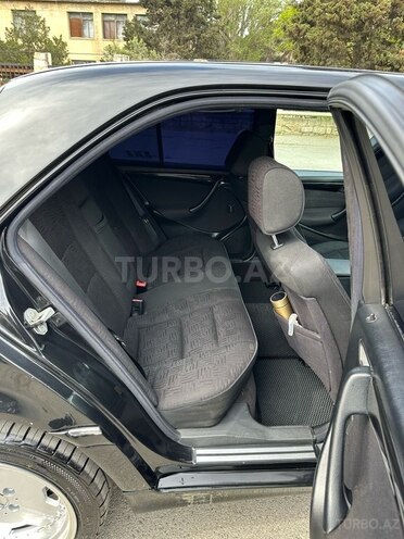 Mercedes C 240 1999, 215,079 km - 2.4 l - Bakı