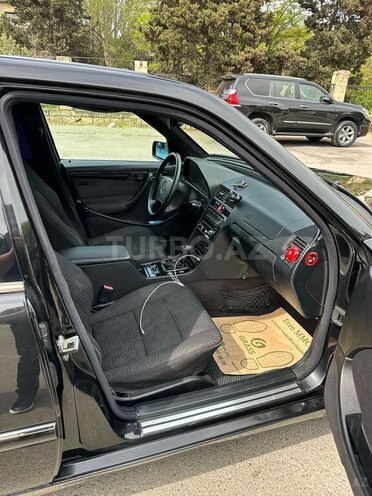 Mercedes C 240 1999, 215,079 km - 2.4 l - Bakı