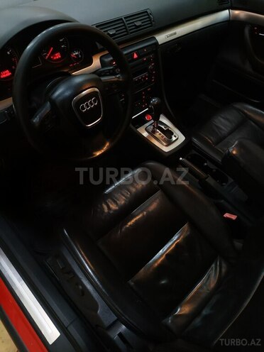 Audi A4 2005, 177,000 km - 2.0 l - Gəncə
