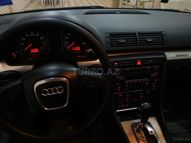 Audi A4 2005, 177,000 km - 2.0 l - Gəncə
