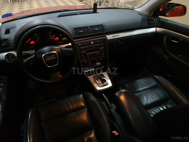 Audi A4 2005, 177,000 km - 2.0 l - Gəncə