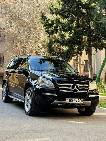 Mercedes GL 550 2008, 215,300 km - 5.5 l - Bakı