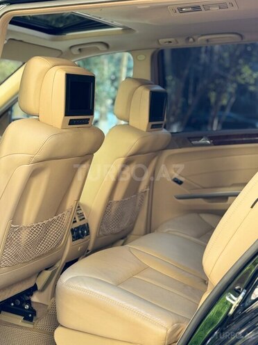 Mercedes GL 550 2008, 215,300 km - 5.5 l - Bakı