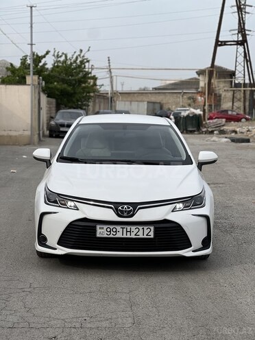 Toyota Corolla 2019, 195,000 km - 1.6 l - Bakı