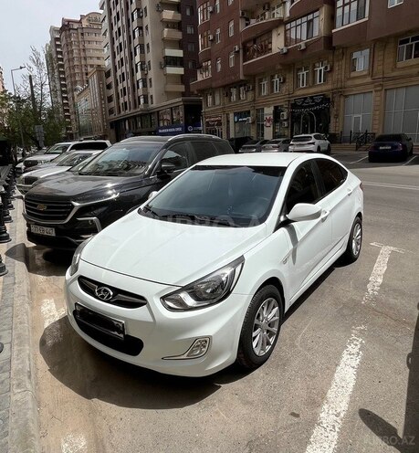 Hyundai Accent 2012, 156,000 km - 1.4 l - Bakı