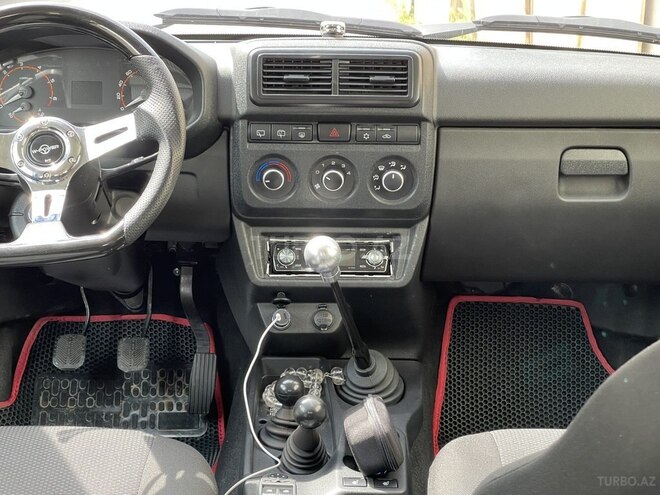 LADA (VAZ) Niva 2025, 12,050 km - 1.7 l - Bakı