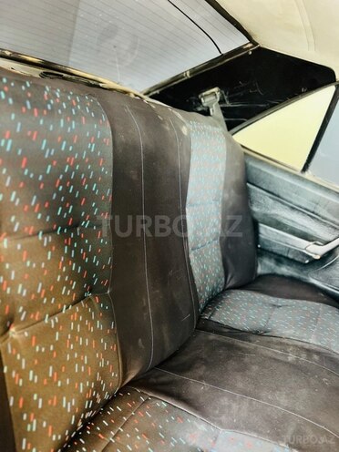 Mercedes 190 1992, 299,467 km - 2.5 л - Bakı