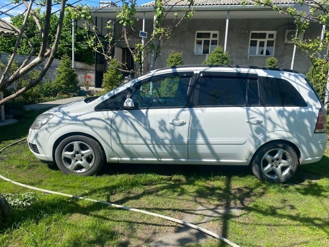 Opel Zafira 2007, 777,770 km - 2.0 l - Zaqatala