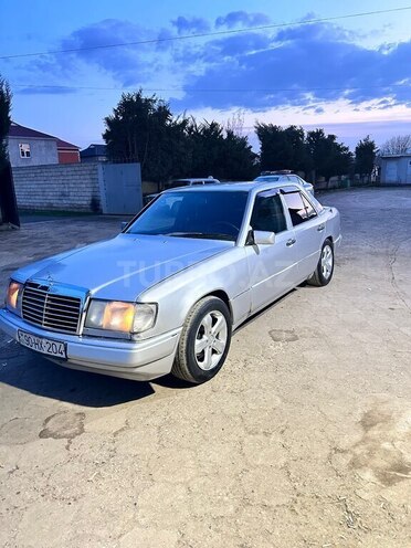 Mercedes E 200 1991, 660,000 km - 2.0 л - Masallı