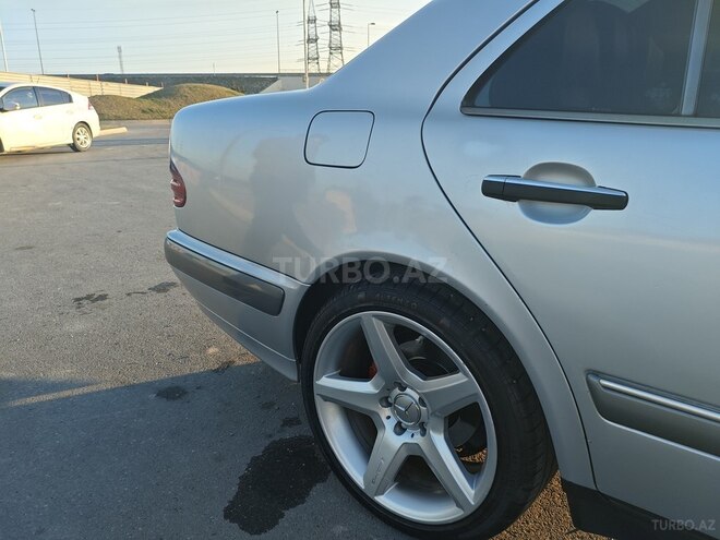 Mercedes E 240 1998, 300,000 km - 2.4 l - Bakı