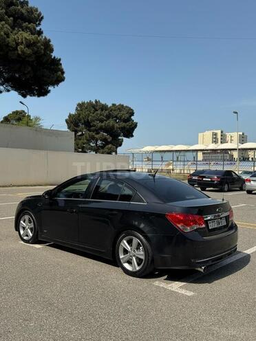 Chevrolet Cruze 2013, 268,243 km - 1.4 l - Sumqayıt