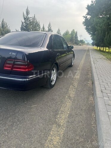 Mercedes E 270 2000, 50,000 km - 2.7 л - Masallı