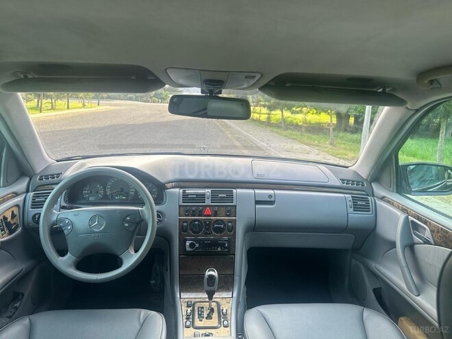Mercedes E 270 2000, 50,000 km - 2.7 л - Masallı