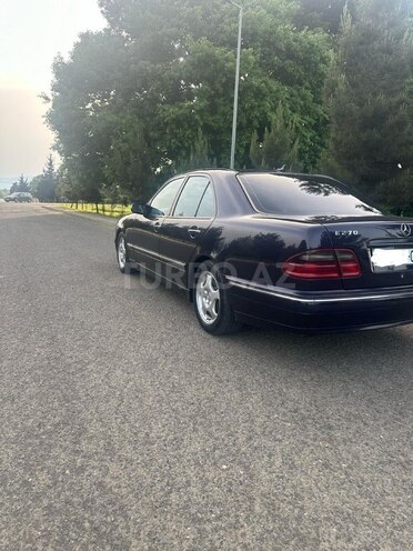 Mercedes E 270 2000, 50,000 km - 2.7 л - Masallı