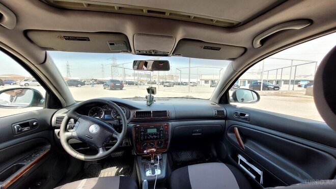 Volkswagen Passat 2004, 340,000 km - 1.8 l - Sumqayıt