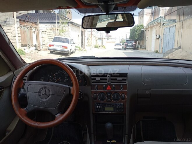 Mercedes C 220 1995, 518,000 km - 2.2 l - Bakı