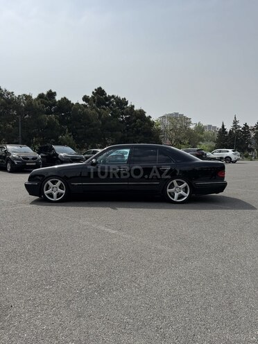 Mercedes E 320 2000, 354,400 km - 3.2 l - Bakı