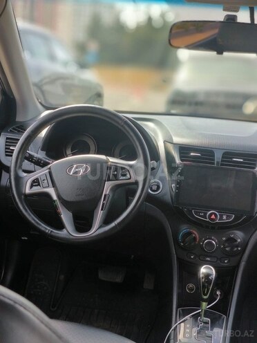 Hyundai Accent 2016, 90,000 km - 1.4 l - Bakı