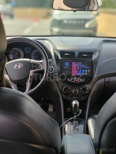 Hyundai Accent 2016, 90,000 km - 1.4 l - Bakı