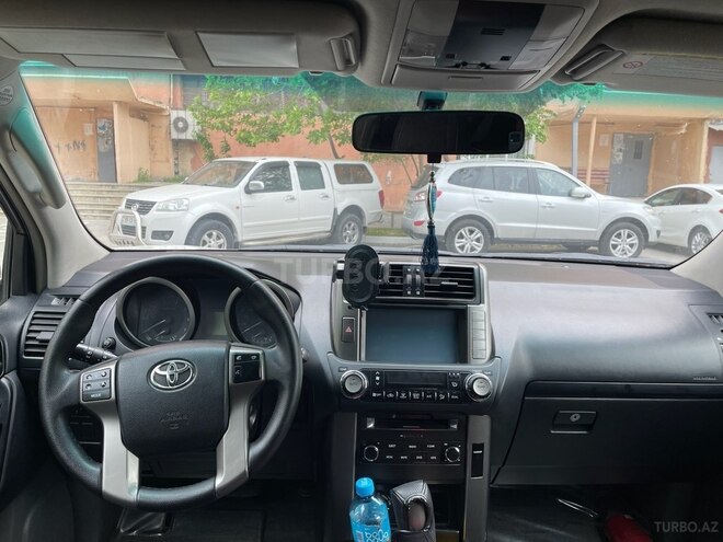 Toyota Land Cruiser Prado 2012, 228,000 km - 2.7 l - Bakı