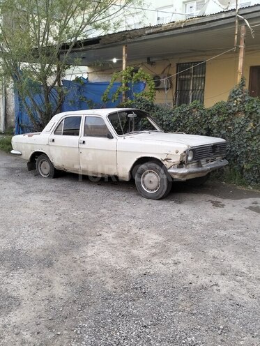 GAZ 24 1988, 200,000 km - 2.4 l - Bakı