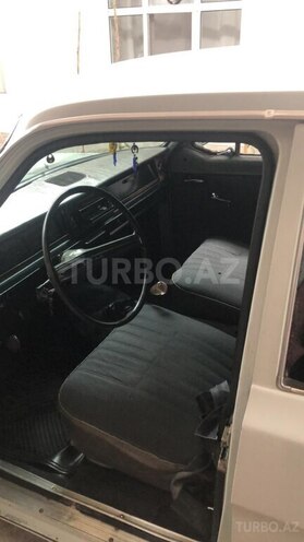 GAZ 24 1978, 79,000 km - 2.5 l - Tovuz