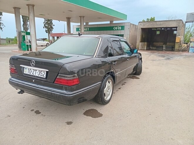 Mercedes E 250 1994, 602,872 km - 2.5 л - Masallı