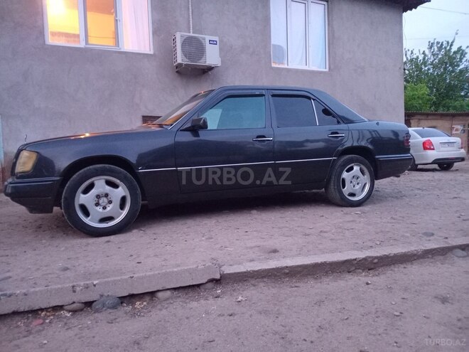 Mercedes E 250 1994, 602,872 km - 2.5 л - Masallı