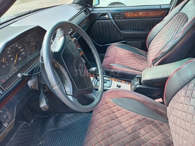 Mercedes E 250 1994, 602,872 km - 2.5 л - Masallı