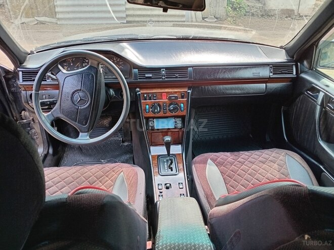 Mercedes E 250 1994, 602,872 km - 2.5 л - Masallı