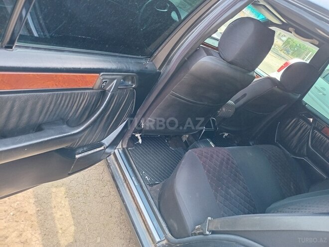 Mercedes E 250 1994, 602,872 km - 2.5 л - Masallı